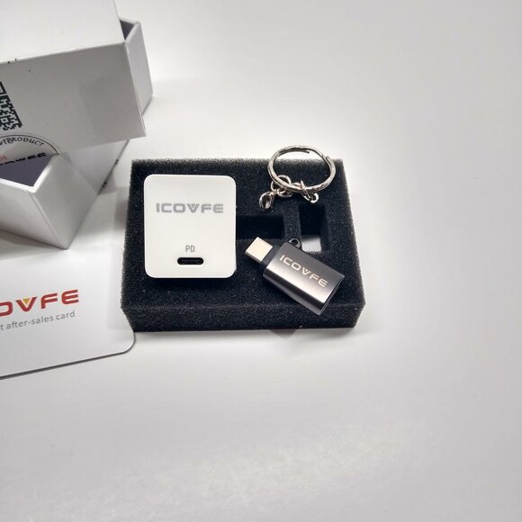 ICOVFE Pro Butler PD Charger 18W USB-C Model R5401 Compact & Portable / Keychain - Picture 6 of 7